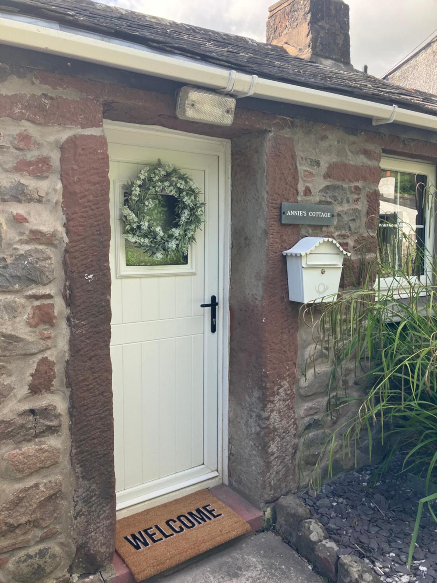Annie'S Cottage Gosforth  Exterior photo